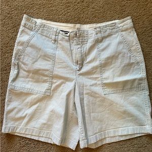 Gap Girlfriend Chino Shorts